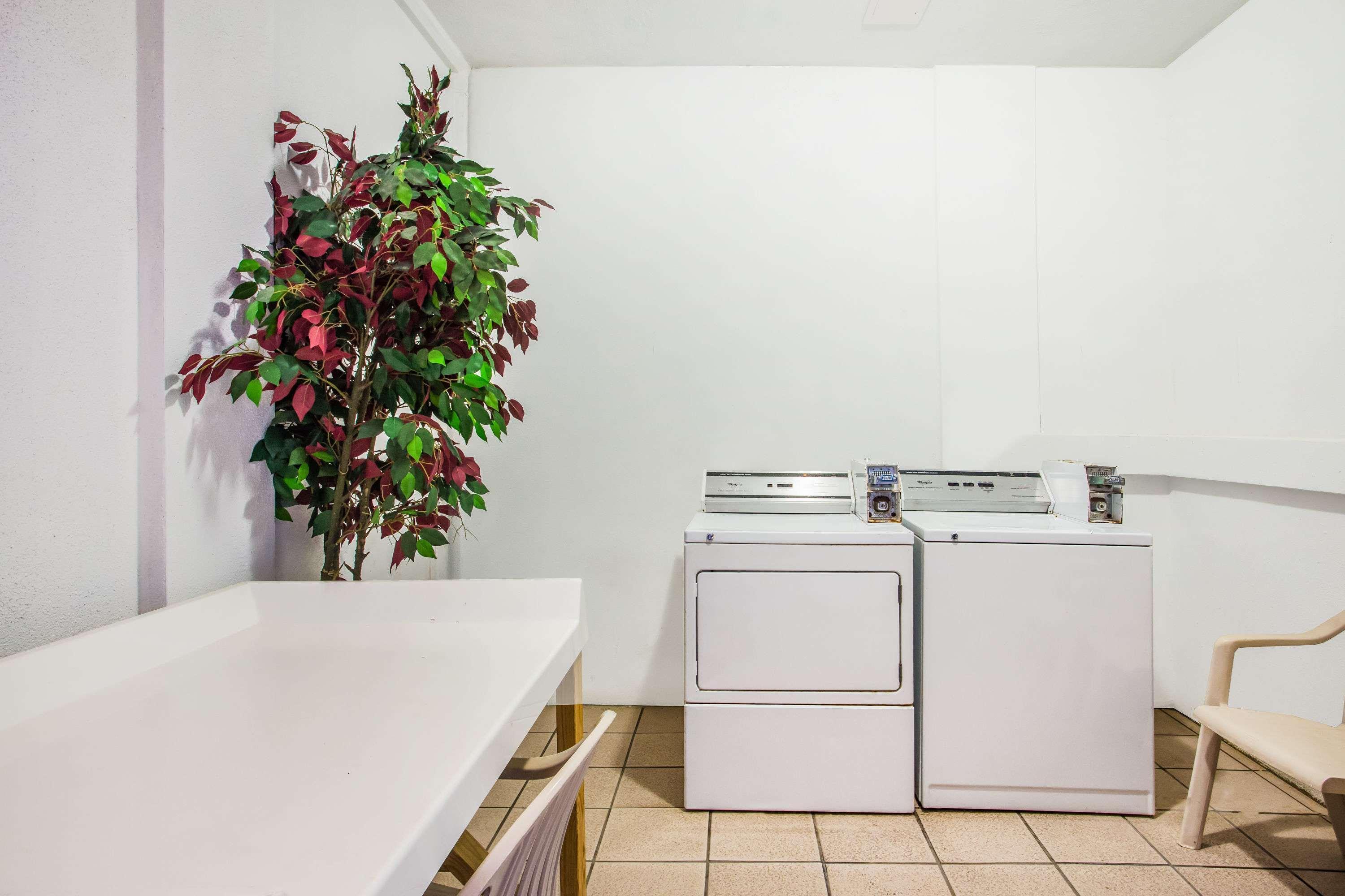 Arya Blu Inn And Suites Ormond Beach Zewnętrze zdjęcie